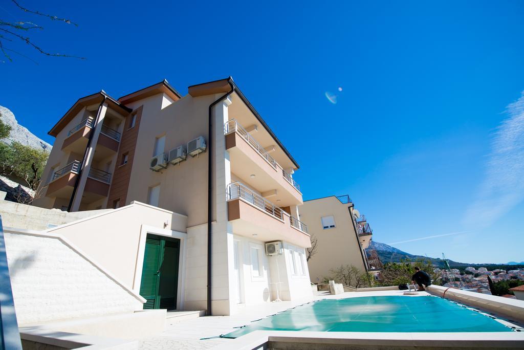 Apartments Karlo Baska Voda Exterior photo